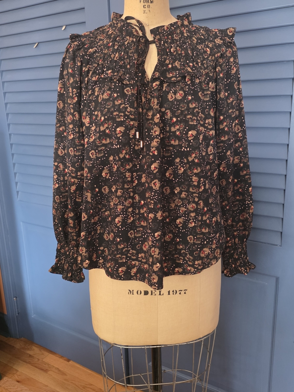 Ulla Johnson Edith Floral Smocked Peasant Blouse Silk Metallic Black Mix